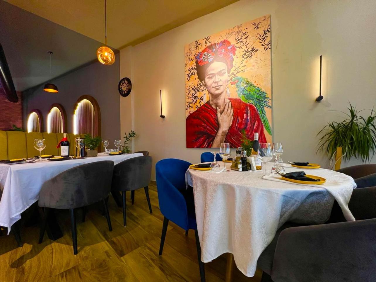 Gjakova Hotel & Restaurant Frida מראה חיצוני תמונה